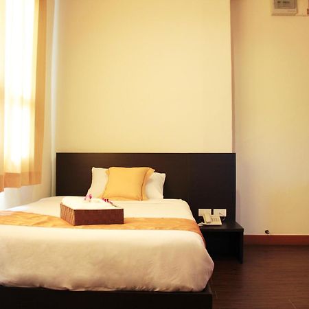 Khaosan Park Resort Банкок Екстериор снимка