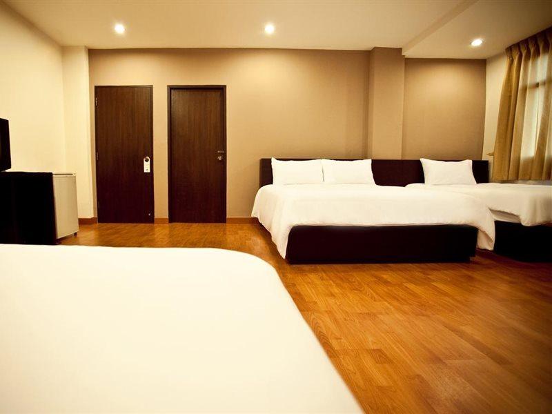 Khaosan Park Resort Банкок Екстериор снимка