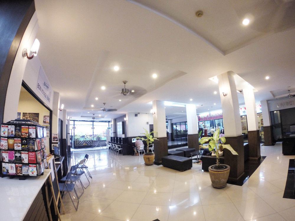 Khaosan Park Resort Банкок Екстериор снимка