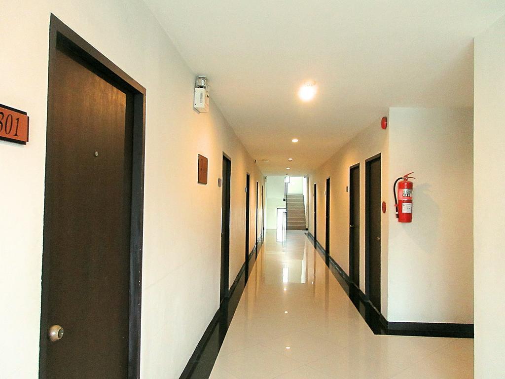 Khaosan Park Resort Банкок Екстериор снимка