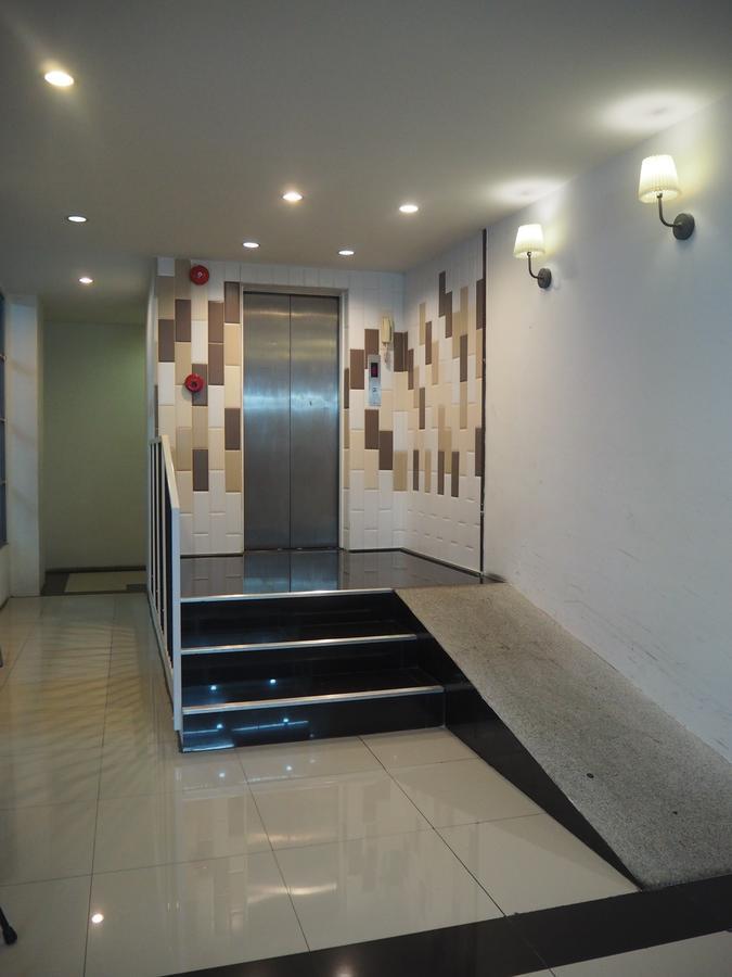 Khaosan Park Resort Банкок Екстериор снимка