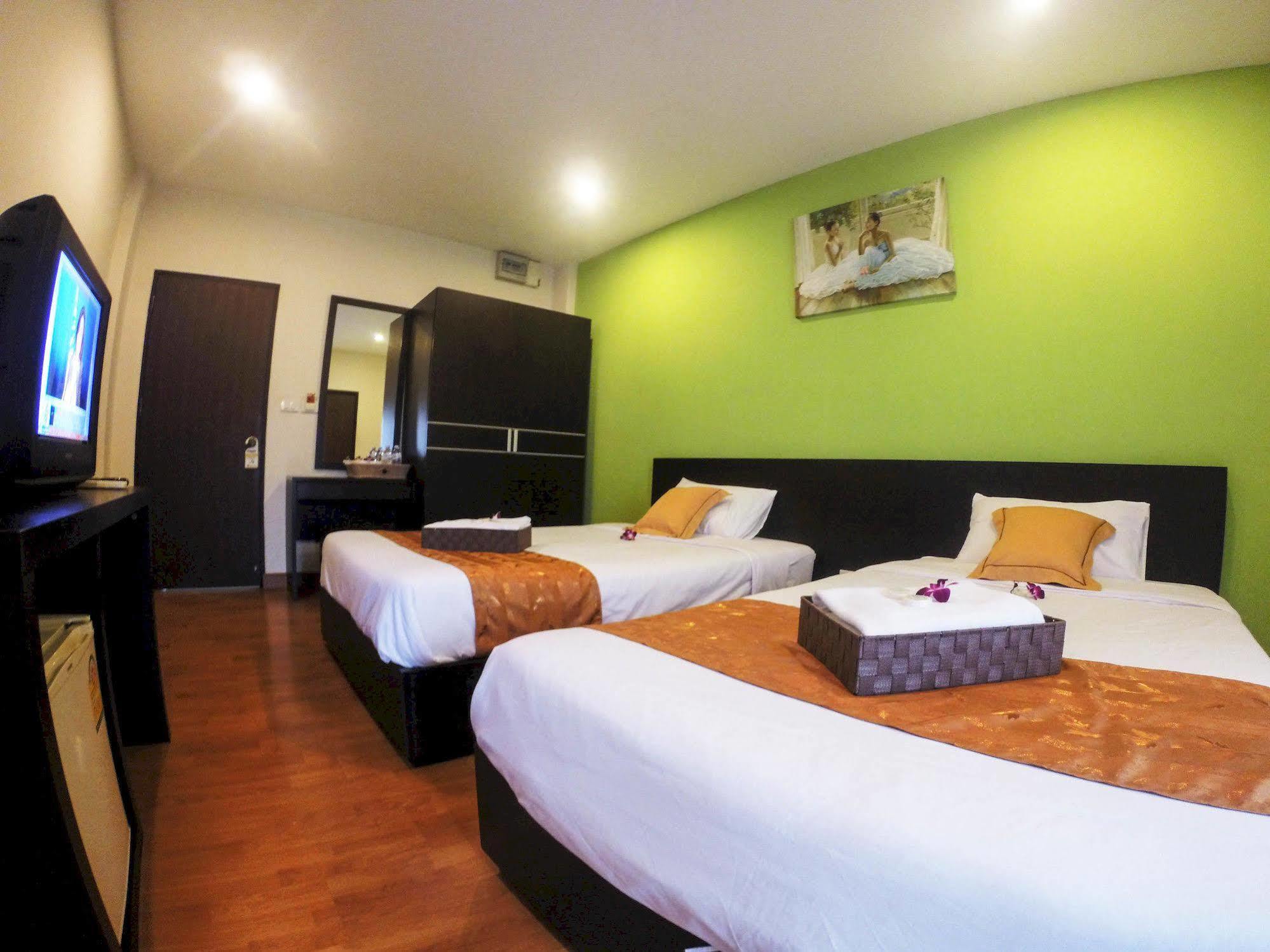 Khaosan Park Resort Банкок Екстериор снимка